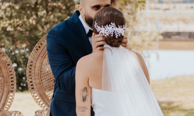 Photographe professionnelle reportage photo de mariage O'complexe à Francourt en Franche-Comté