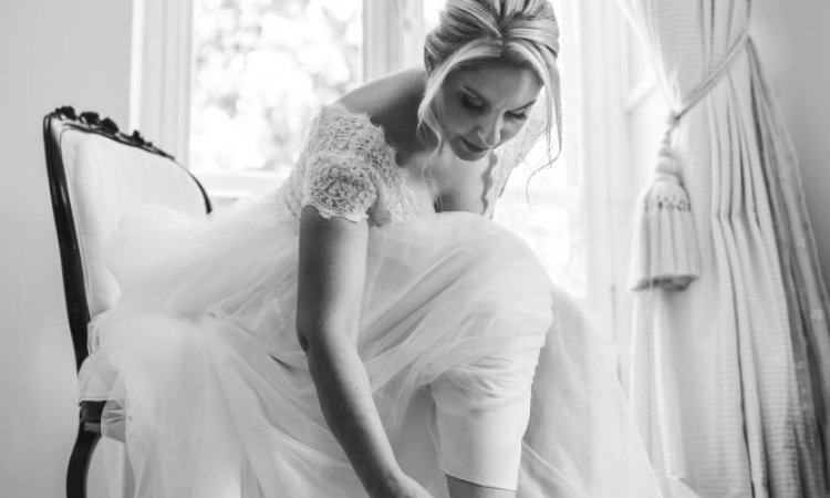 Photographe de mariage au Château de la Dame Blanche à Geneuille