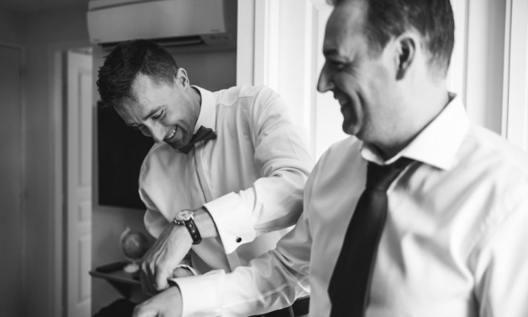 Photographe de mariage au Château de la Dame Blanche à Geneuille