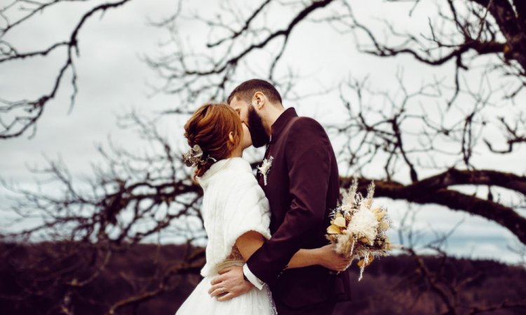 Photographe pour mariage en hiver en Franche Comté